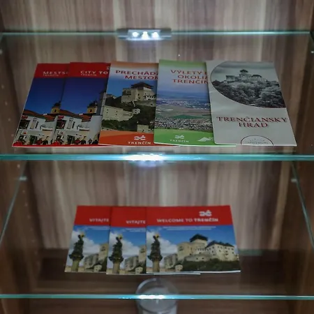 Eva Pred Polom 아파트 Trenčín
